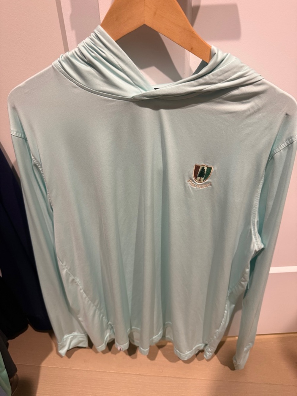 Pine Valley golf club Large Light Aqua Johnnie-O Hoodie . New without tags